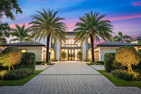 162 Commodore Drive, Jupiter, FL 33477