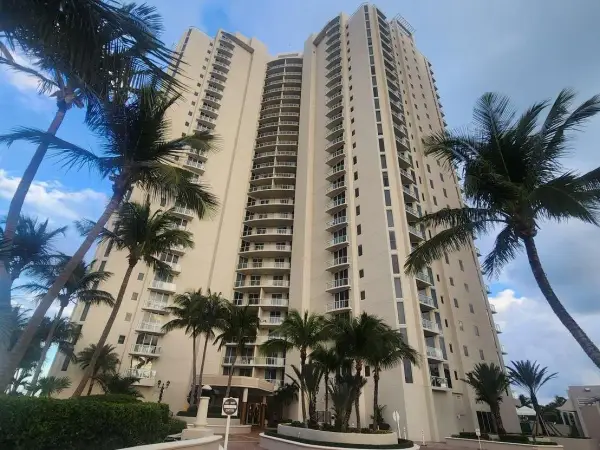 2700 N Ocean Drive 2503a, Riviera Beach, FL 33404