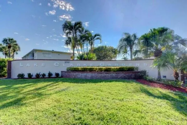 2855 S Garden Dr Drive S 203, Palm Springs, FL 33461