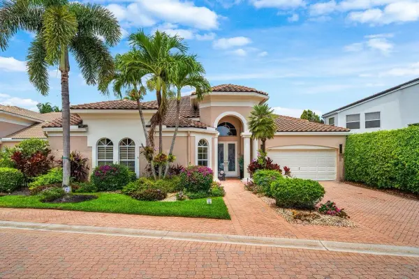 6517 Somerset Circle, Boca Raton, FL 33496
