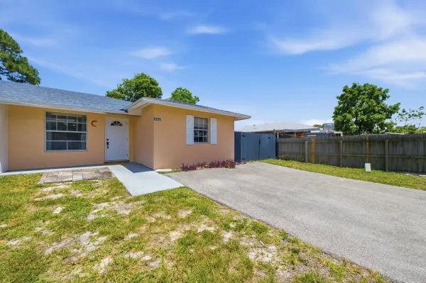 5256 Cannon Way, West Palm Beach, FL 33415