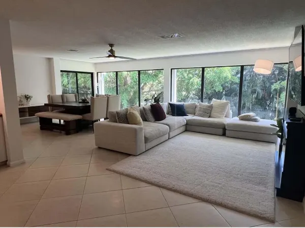 1639 Embassy Drive, West Palm Beach, FL 33401