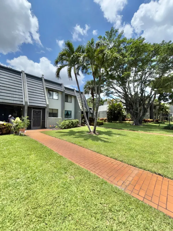 4807 Esedra Court, Lake Worth, FL 33467