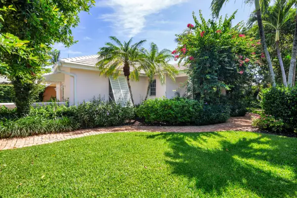 243 Garden Road, Palm Beach, FL 33480