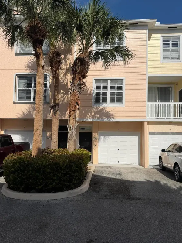 155 Galicia Way 204, Jupiter, FL 33458