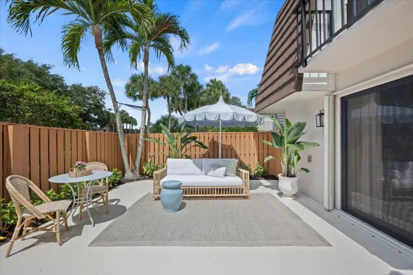 2029 20th Court, Jupiter, FL 33477
