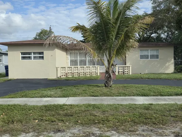 5261 NW 14th Place, Lauderhill, FL 33313