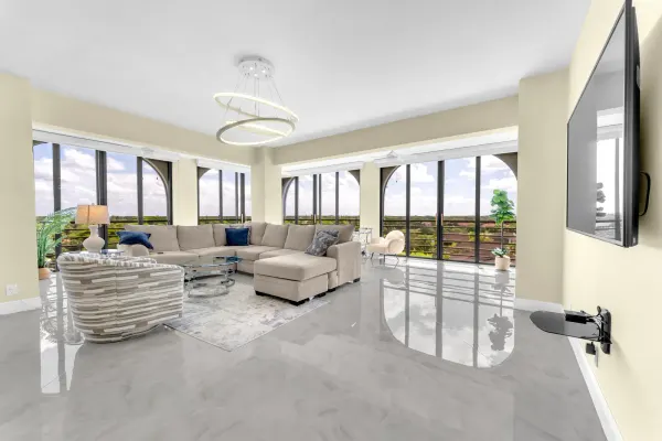 7578 Regency Lake Drive 802, Boca Raton, FL 33433