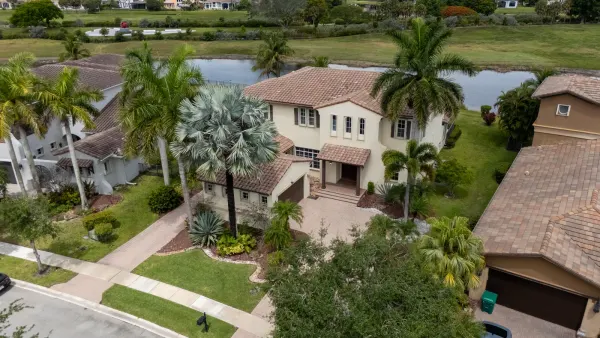 7213 NW 123rd Avenue, Parkland, FL 33076