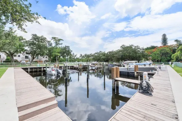2932 Hidden Harbour Court, Dania Beach, FL 33312