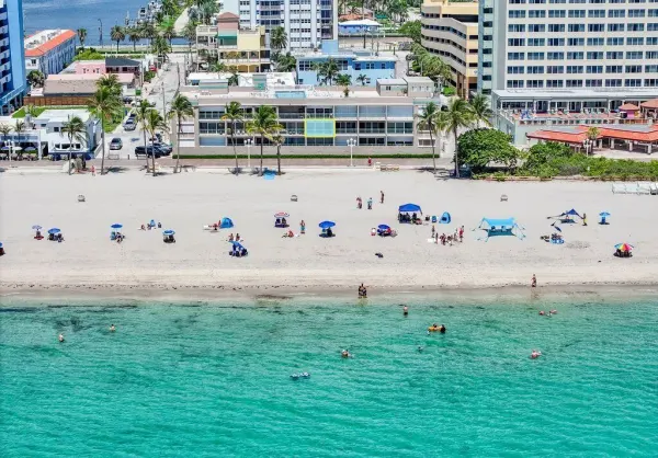201 Van Buren Street 205, Hollywood, FL 33019