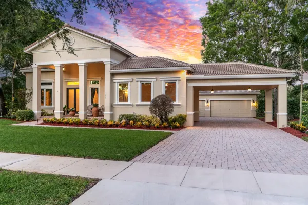 2960 SW 139th Terrace, Davie, FL 33330