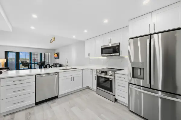 5100 N Ocean Boulevard 502, Lauderdale-by-the-sea, FL 33308
