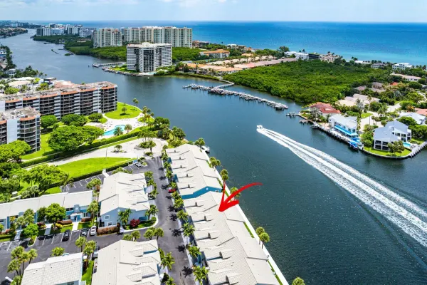 900 E Jeffery Street, Boca Raton, FL 33487