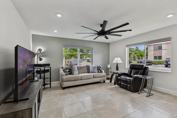 9 NE 19th Court C112, Wilton Manors, FL 33305
