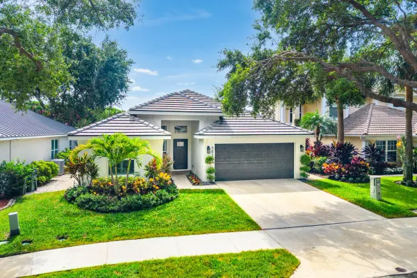 583 Canoe Point, Delray Beach, FL 33444