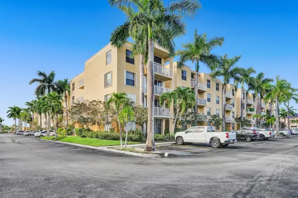 1350 SE 3rd Avenue 406, Dania Beach, FL 33004