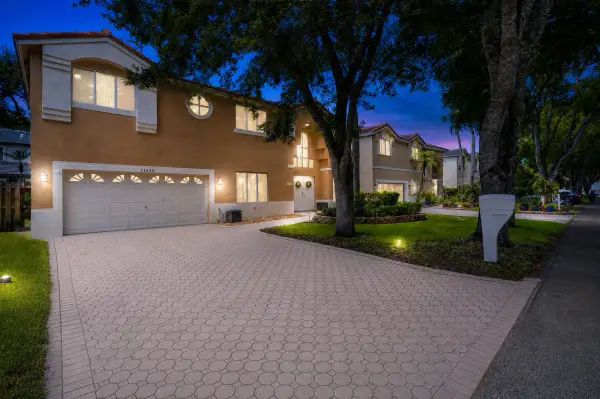11248 Rhapsody Road, Cooper City, FL 33026