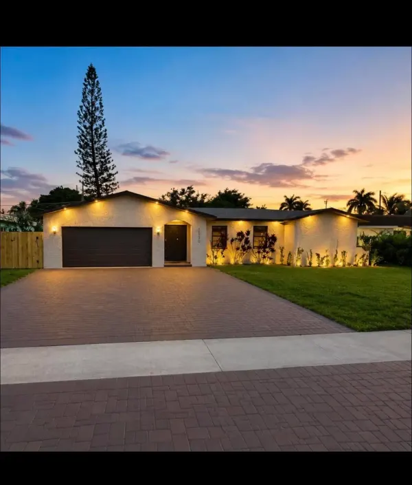 11370 NW 29th Street, Sunrise, FL 33323