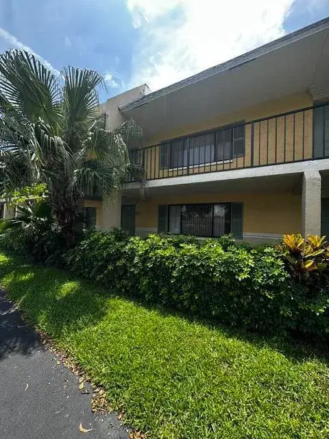 704 Meadows Circle 704, Boynton Beach, FL 33436, Boynton Beach, FL, 33436