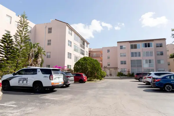 2851 Somerset Drive 116, Lauderdale Lakes, FL 33311
