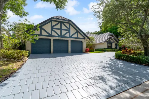 1866 Colonial Drive, Coral Springs, FL 33071