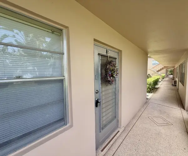85 Canterbury D, West Palm Beach, FL 33417