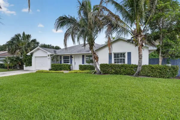 1524 Lance Road, Jupiter, FL 33469