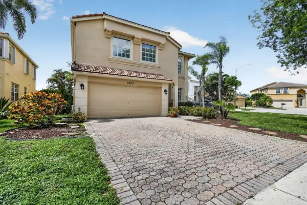 9855 Woolworth Court Court, Wellington, FL 33414