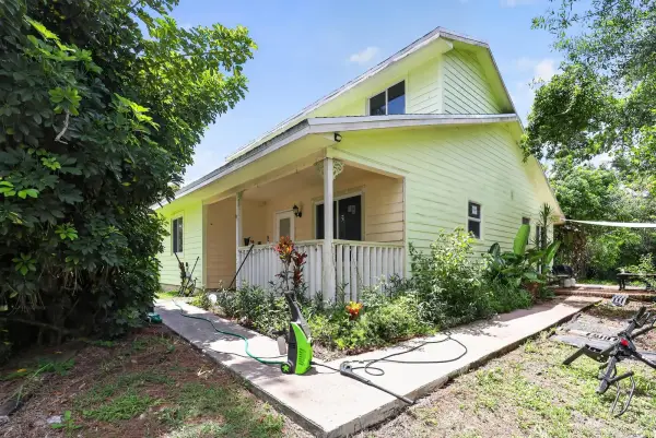 16393 E Mayfair Drive E, The Acreage, FL 33470