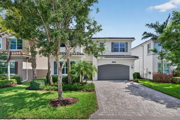 9685 Salty Bay Drive, Delray Beach, FL 33446
