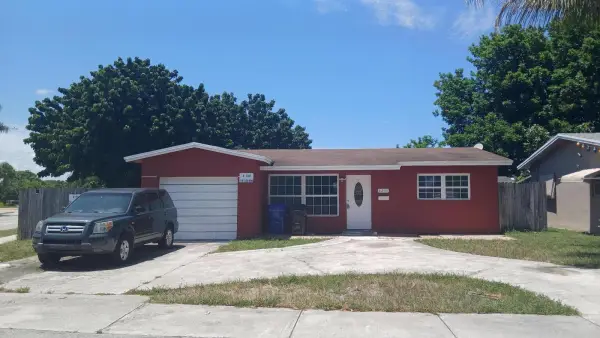 6231 SW 9th Place, North Lauderdale, FL 33068