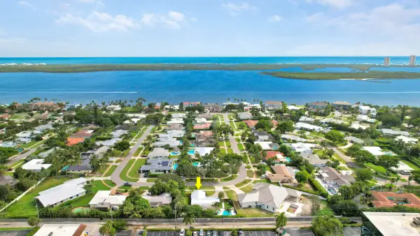 731 Cruiser Road S, North Palm Beach, FL 33408