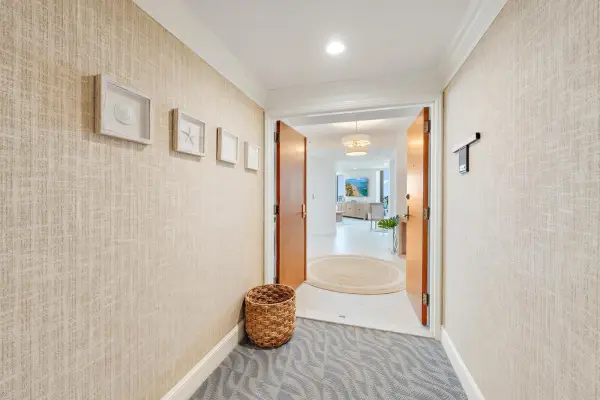 5250 N Ocean Drive 5s, Singer Island, FL 33404