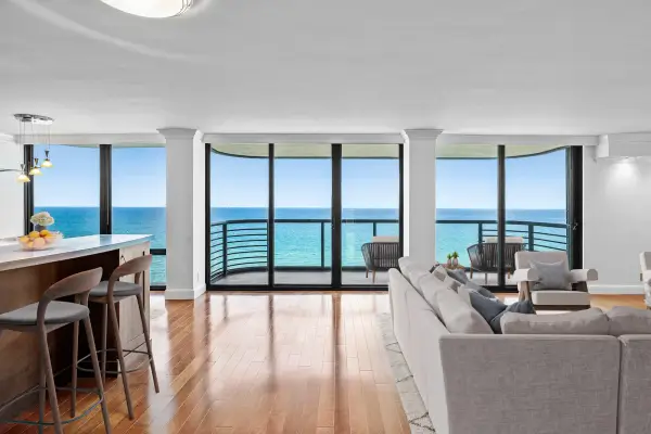 250 S Ocean Boulevard 11c, Boca Raton, FL 33432