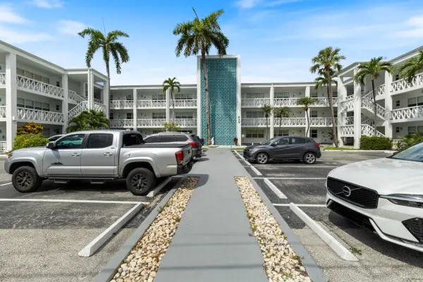 419 Golden Isles Drive 210, Hallandale Beach, FL 33009