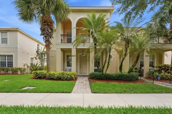 8057 Murano Circle, Palm Beach Gardens, FL 33418