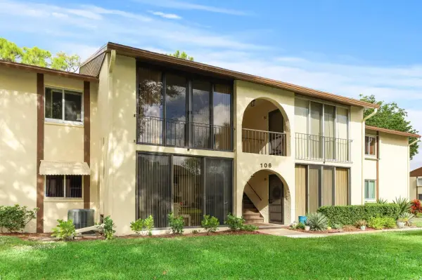 106 Lake Pine Circle C-1, Greenacres, FL 33463