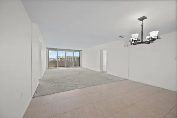 2773 S Ocean Boulevard 416, Palm Beach, FL 33480