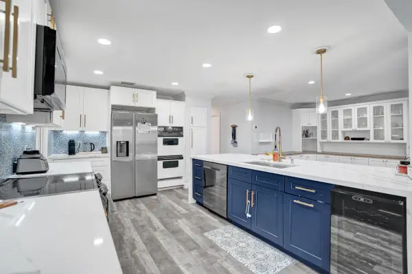 1852 NW 82nd Avenue, Coral Springs, FL 33071