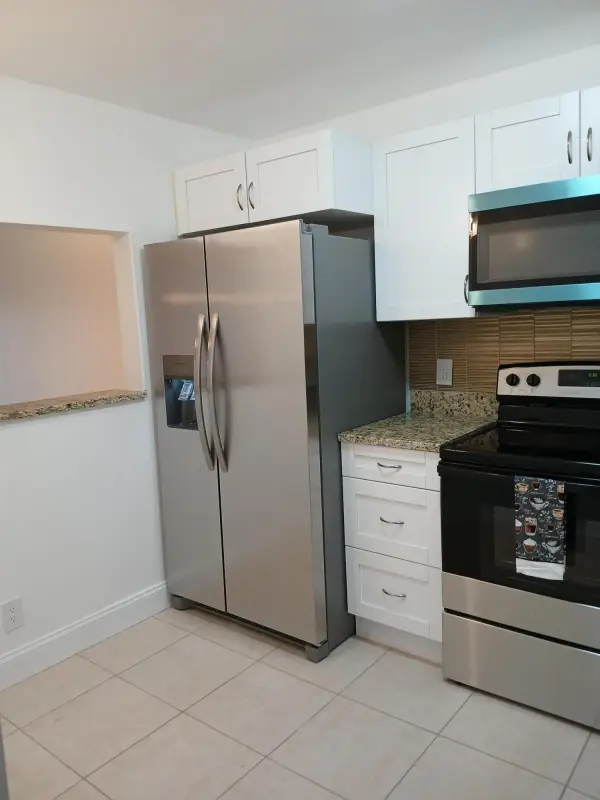 4760 Lucerne Lakes Boulevard W 405, Lake Worth, FL 33467