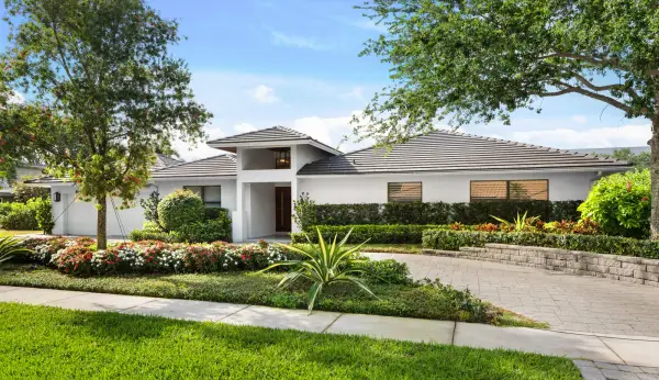 2040 NW 25th Street, Boca Raton, FL 33431