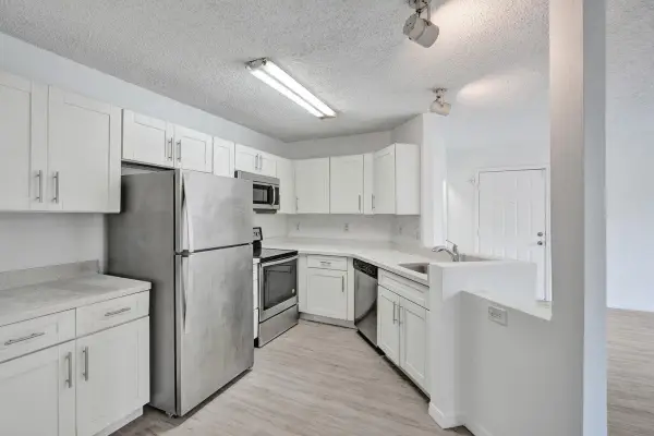 4015 W Mcnab Road D204, Pompano Beach, FL 33069