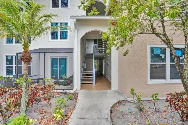 2301 N Congress Avenue 27, Boynton Beach, FL 33436