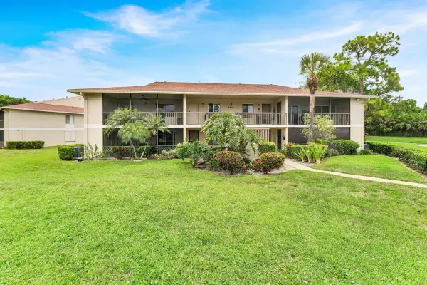 6527 Chasewood Drive G, Jupiter, FL 33458