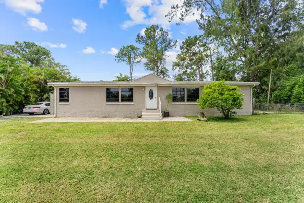 11682 60th Street N, West Palm Beach, FL 33411