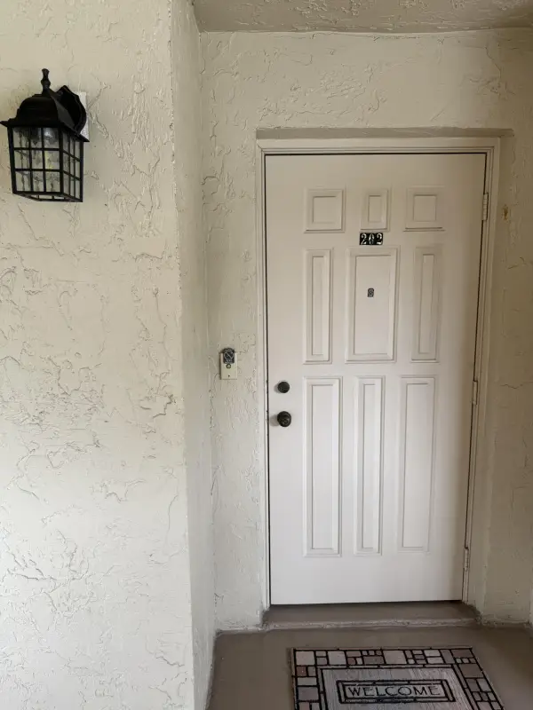 10107 Mangrove Drive, Boynton Beach, FL 33437