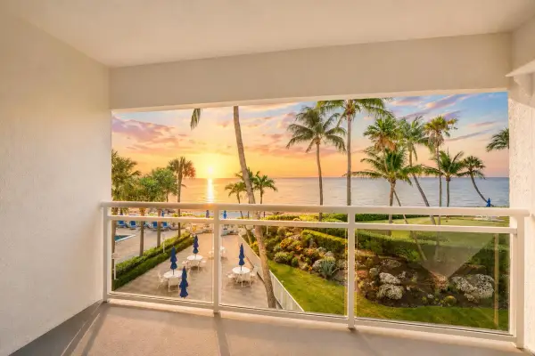 500 SE 21st Avenue, Deerfield Beach, FL 33441