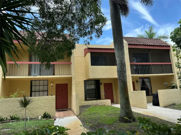 745 SE 1st Way 97, Deerfield Beach, FL 33441