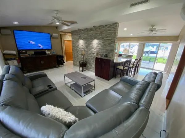 2503 Andros Lane, Fort Lauderdale, FL 33312